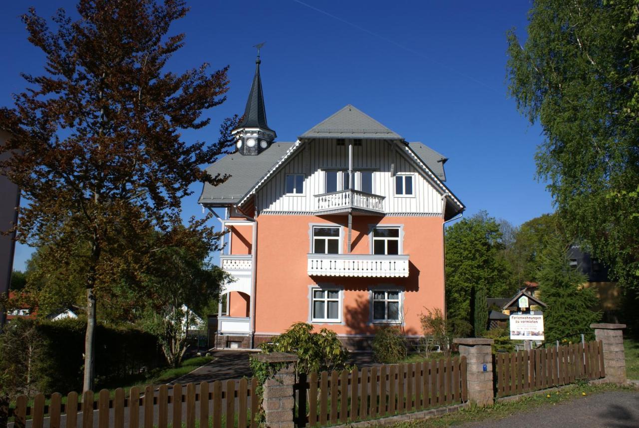 Moderne Ferienwohnung In Alter Villa Георгенталь Экстерьер фото